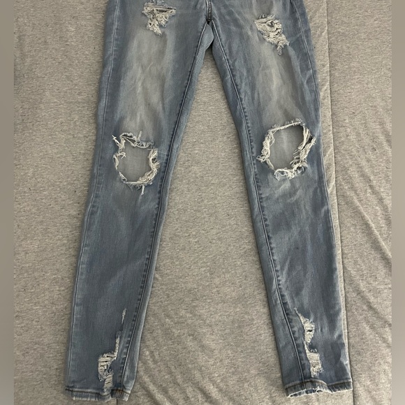 American Eagle jeans - Picture 3 of 5